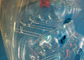 Υπαίθριο ποδόσφαιρο φυσαλίδων αθλητικών παιχνιδιών διογκώσιμο, διογκώσιμη σφαίρα προφυλακτήρων κατά το ήμισυ μπλε προμηθευτής