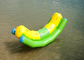 Διογκώσιμα παιχνίδια πάρκων νερού κατωφλιών, διογκώσιμο Seesaw νερού για το πάρκο Aqua προμηθευτής